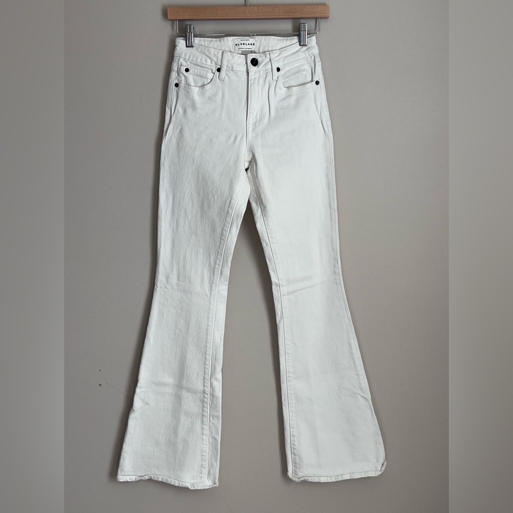 SLVRLAKE Flare‎ White Jeans Size 24 Mid Rise